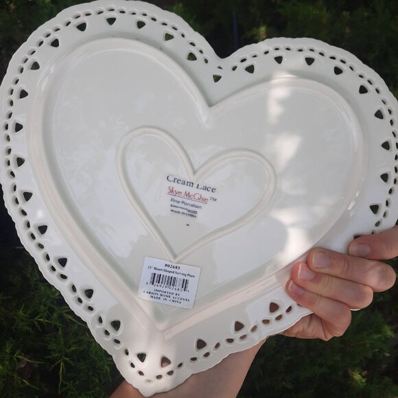 EUC Sky Mcghie Creamy Lace Heart Plate Platter 12" Fine Porcelain White STUNNING - Picture 5 of 7